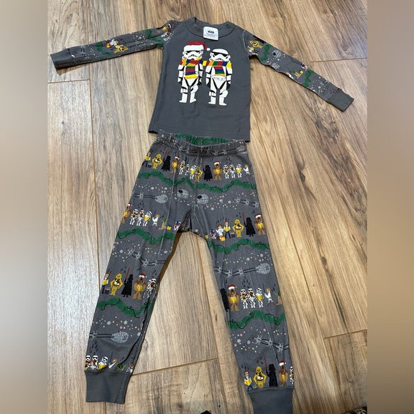 Hanna Andersson Star Wars Stormtrooper Christmas Pajamas Size 90/3 - Picture 3 of 6